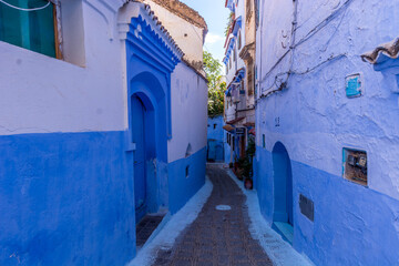 Fototapeta premium Street in Chefchaouen city, Morocco 