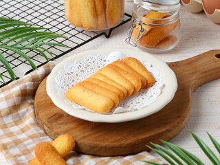 Kue lidah kucing. cat tongue cookies.