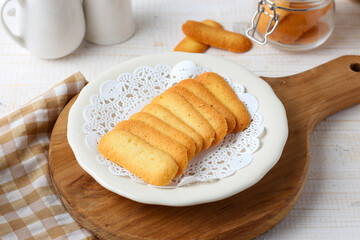 Kue lidah kucing. cat tongue cookies.