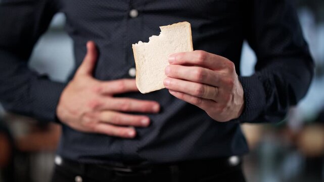 Man With Celiac Disease Has Stomach Pain After Eating White