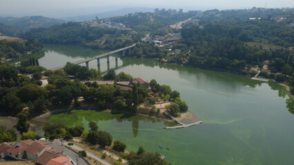 Fototapeta premium Tâmega, Marco de Canaveses, rio, drone, vista aérea