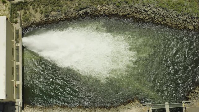 Large amounts of water spitting out of structure - epic high shot