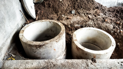 Gray cement blocks for making wells