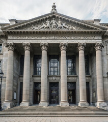 Obraz premium facade of a building