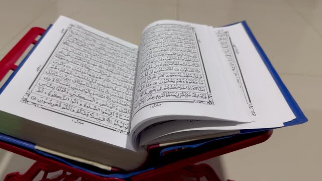 Reciting the Quran: Peaceful Study and Devotion