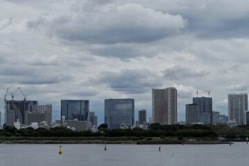 Obraz premium 東京湾岸の都市風景