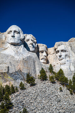mount rushmore national monument