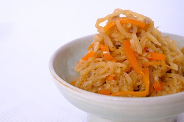 I made simmered dried strips of daikon radish  with carrot and used soy sauce to season them.
カテゴリー1
