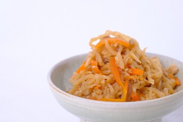 I made simmered dried strips of daikon radish  with carrot and used soy sauce to season them.
カテゴリー1
