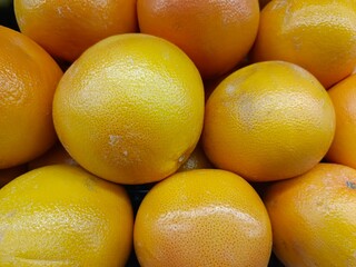 oranges in a market