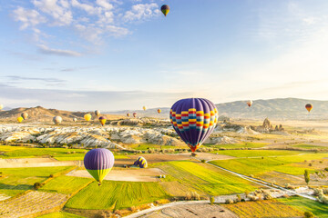 hot air balloon in cappadocia turkey