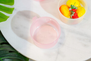 colored and versatile container