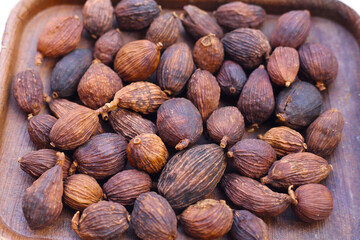 Dried Black Cardamom or Greater Cardamom