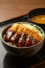 味噌カツ丼