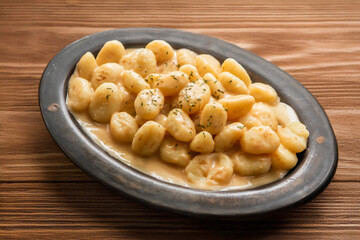 ニョッキ　イタリアのじゃがいもパスタ　Italian home cooked  gnocchi 
