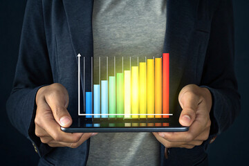 Business Growth Graph on Tablet Display – Data Analysis, Technology, and Visualization