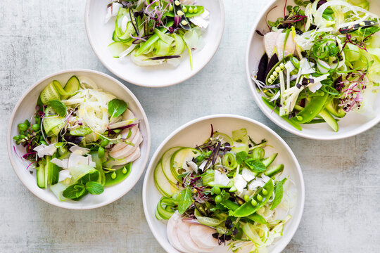 Chicken salad with apple and greens