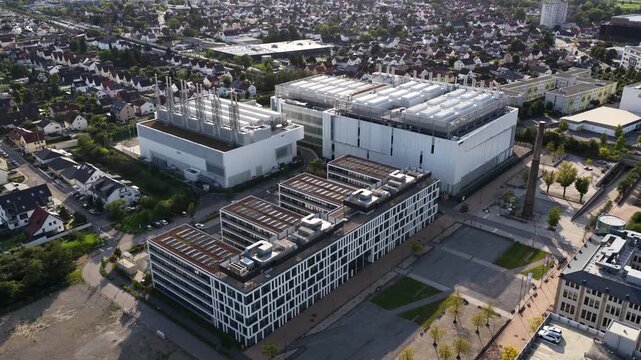 FRA21 Data Center Campus in Raunheim, Germany, near Frankfurt, B2B data infrastructure, sustainability, efficiency.