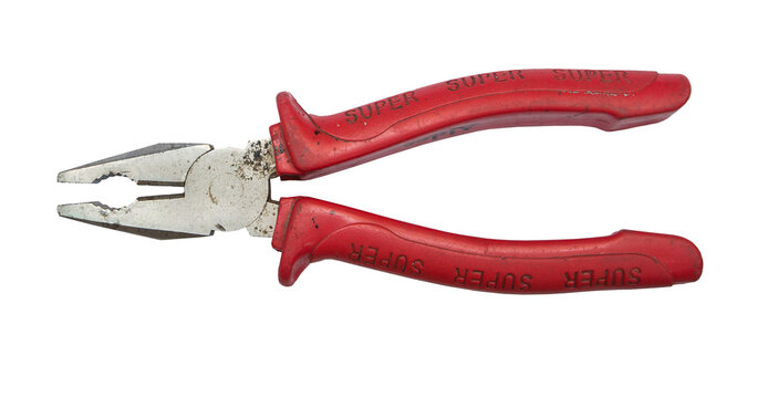 Alicates con mango rojo. Imagen aislada. Fondo transparente