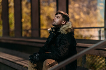 м