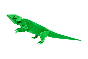 Fototapeta premium Vibrant green origami lizard artfully crafted with intricate folds, perfect for creative projects