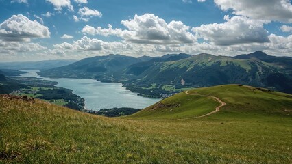 Fototapeta premium Skyline and mountain scenery