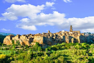 Obraz premium Pitigliano is a picturesque hill town in southern Tuscany, Italy. It known for its dramatic setting a top volcanic tufa cliffs.
