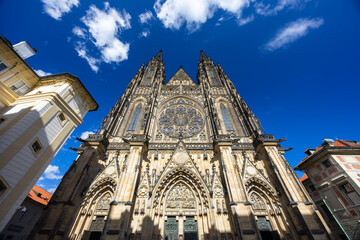 Fototapeta premium St. Vitus Cathedral rising majestically in Prague Castle on a sunny day