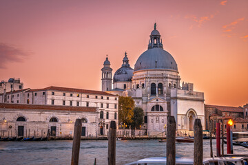 Santa Maria Della Salute – Baroque Masterpiece on the Grand Canal, Venice