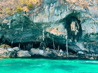 Stunning limestone cliffs and turquoise waters at maya bay, Thailand