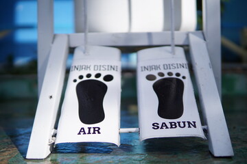 Portable Foot Pedal Handwashing Stations at School in Indonesia