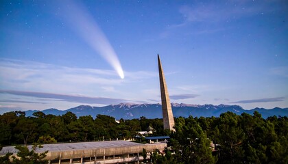 Fototapeta premium Comet over monument