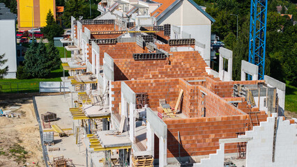 Osiedle budowa stan surowy otwarty © Marcin