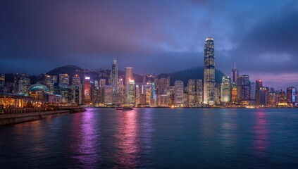 Naklejka premium Hong Kong cityscape at twilight