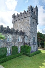 Fototapeta premium château et jardins du parc national de Glenveagh