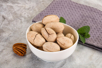 Crunchy pecan nut in the bowl