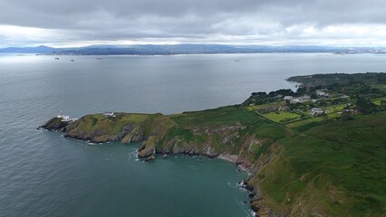 Phare de la péninsule de Howth à l'entrée de la baie de Dublin en Irlande