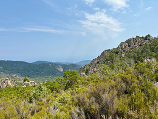 Paysage sur la dernière étape du GR20 entre Paliri et Conca