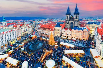 Gordijnen Tsjechië Prague, Czech Repubilc. Christmas market at Old Town Square.  © SCStock