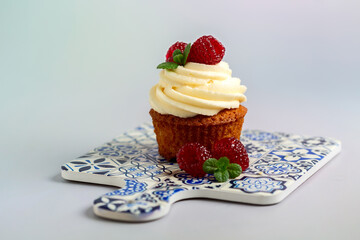Berry Delight Cupcake.