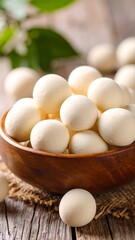 Creamy, round treats in a bowl