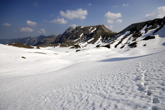 Schrecksee (Schreck Lake) in wintertime, Allgaeu Alps, Hinterstein, Tirol, Austria, Europe