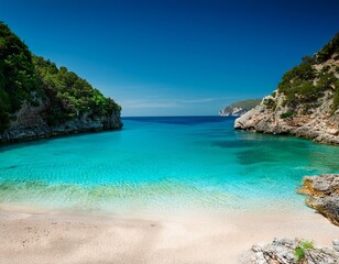Obraz premium secluded cove beach turquoise water summer vacation