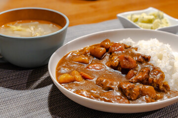 Japanese curry rice / 家庭の夕食カレー
