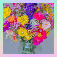  A hyper-realistic product photo of dried flowers in a clear glass vase on a plain surface, softly lit with a clean creamy studio background.