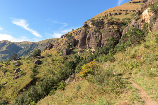 Hiking trail to the Sphinx rock formation at Monks Cowl