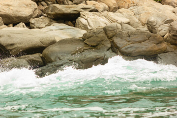 Textura rocosa en la playa de Puerto Escondido