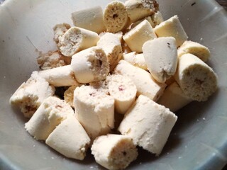 Saccharum edule. Tebu telur is also known as terubuk, tiwu endog, or sayur lilin. 