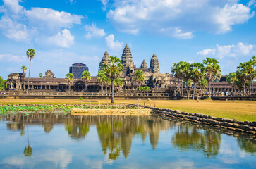 Naklejka premium Ancient temple complex Angkor Wat, Siem Reap, Cambodia.