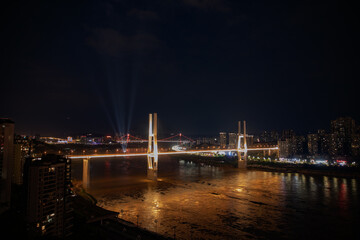 Obraz premium bridge skyline and city